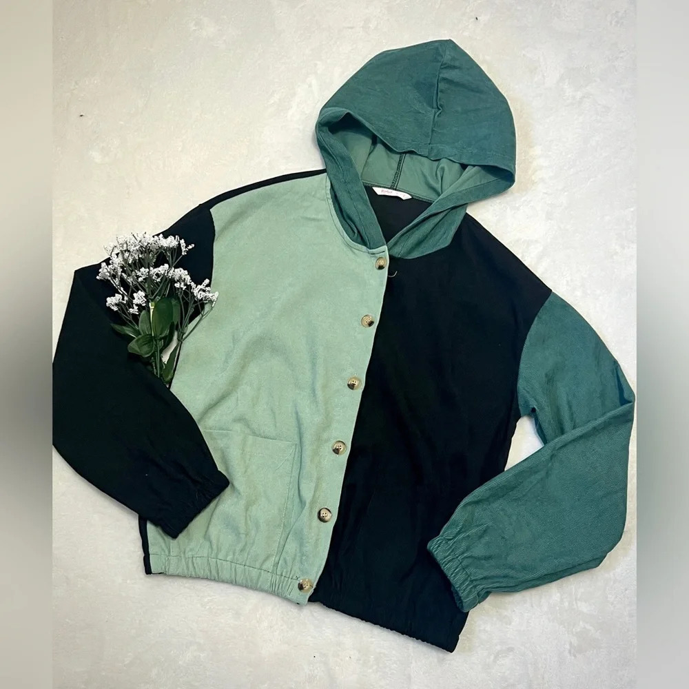 Colorblock Corduroy Hooded Shacket - Small